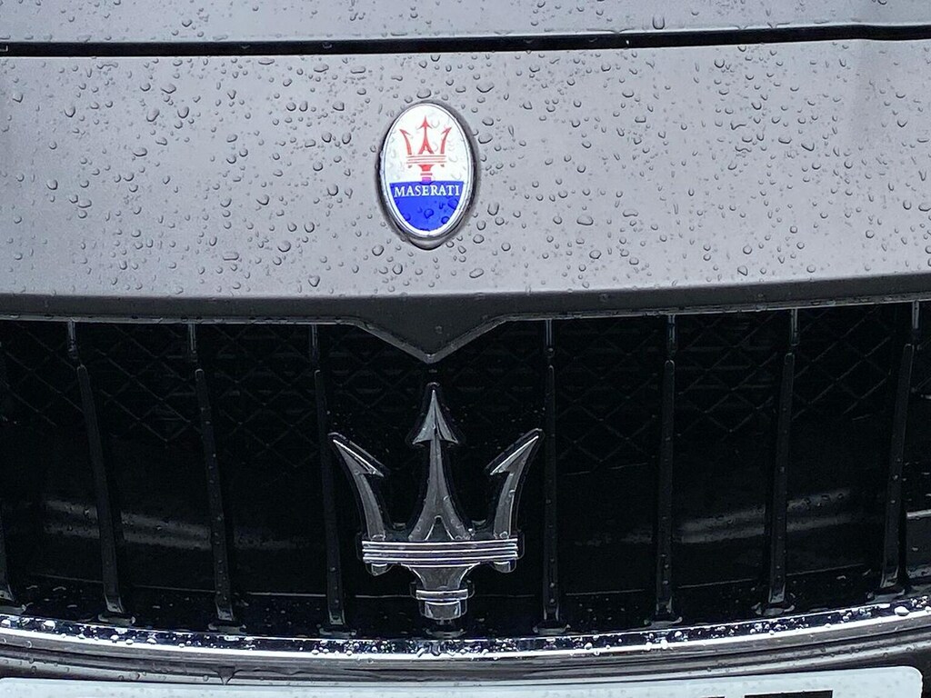 Maserati Ghibli Saloon White #29