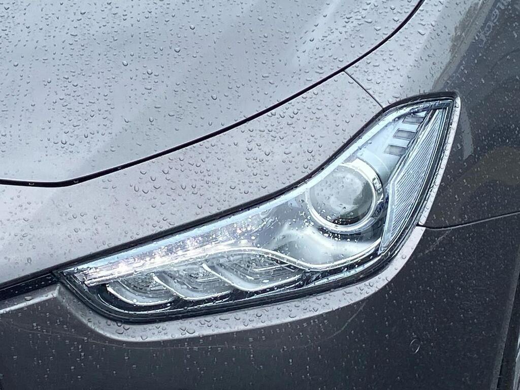 Maserati Ghibli Saloon White #30