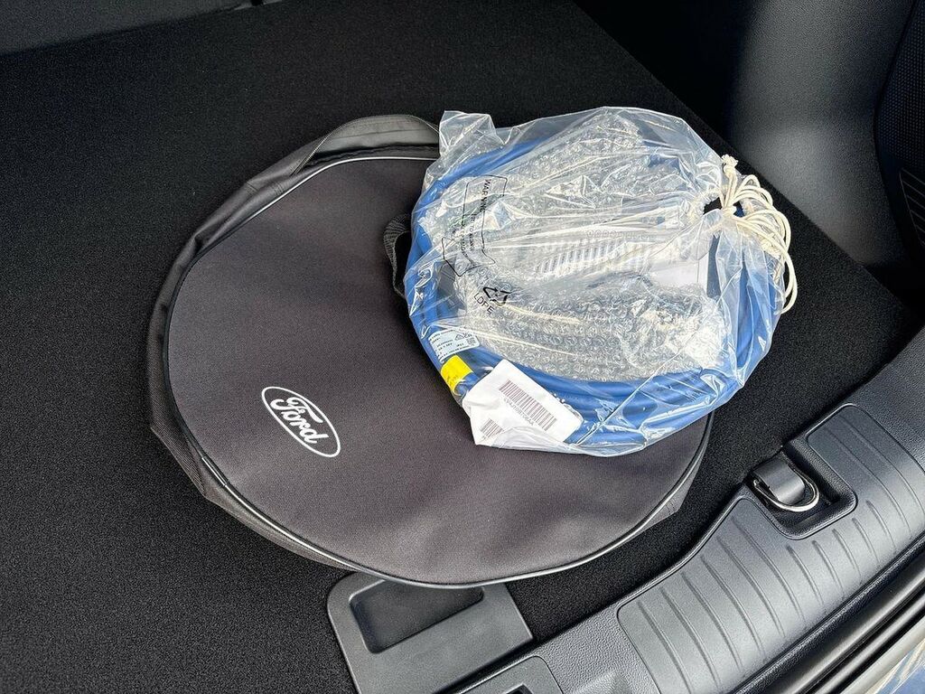 Ford Kuga 2.5 Phev Sound Edition Cvt 2026 White #33