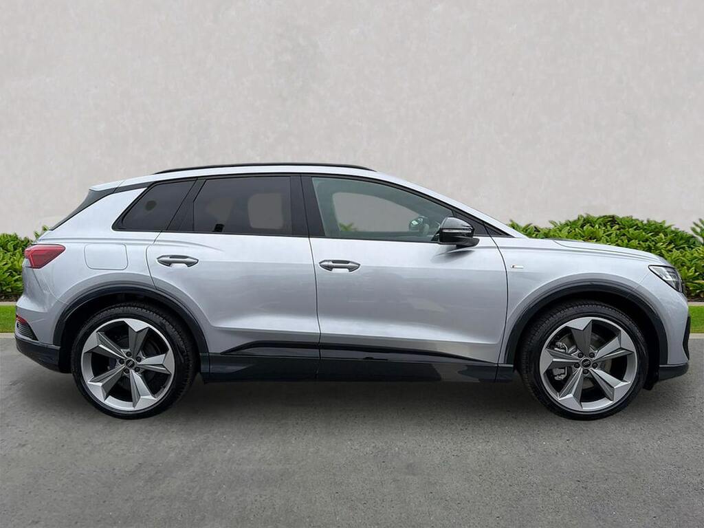 Audi Q4 E Tron 210Kw 45 82Kwh Black Edition Silver #3