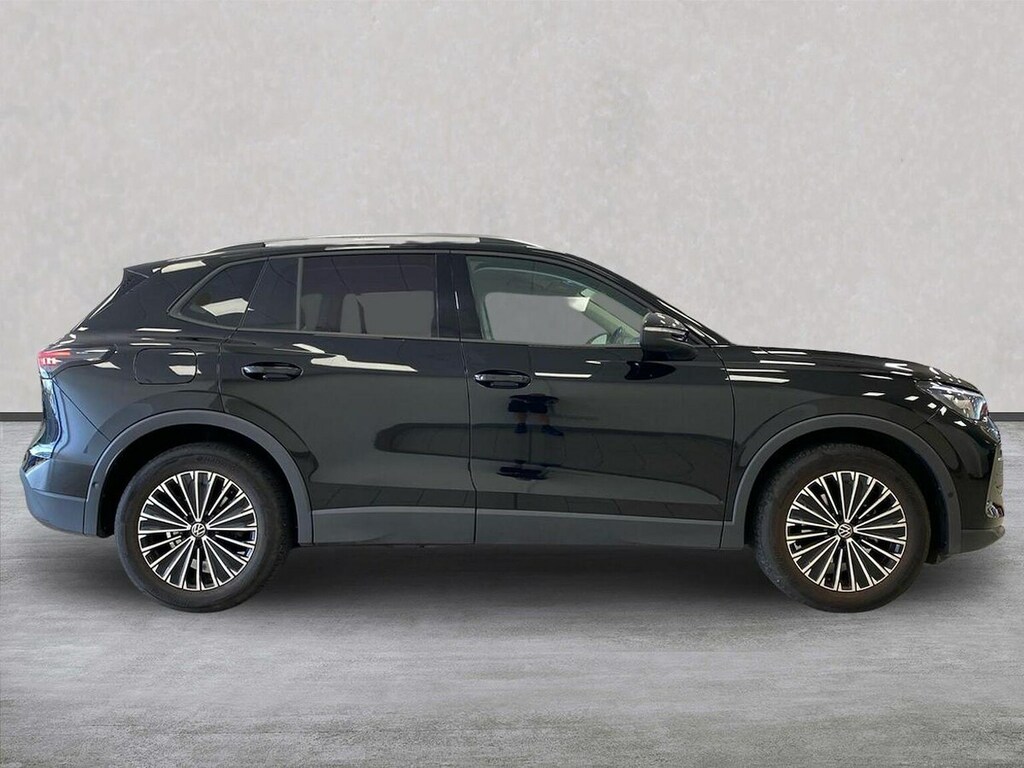 Volkswagen Tiguan 1.5 Etsi Mhev Match Suv Hybrid Dsg Euro ND75HBJ Black #3