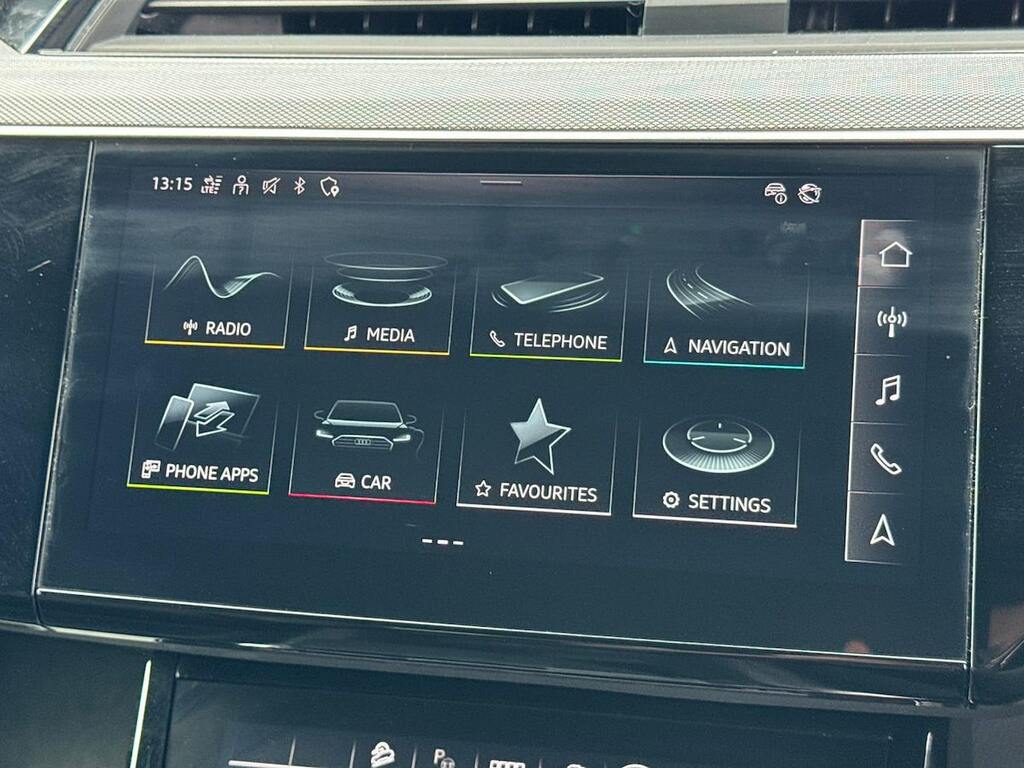 Audi Q8 e tron Audi Q8 Black Edition 50 E-tron Quattro 250,00 Kw Grey #11