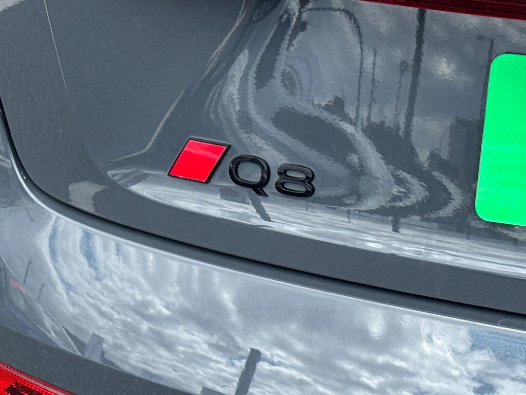 Audi Q8 e tron Audi Q8 Black Edition 50 E-tron Quattro 250,00 Kw Grey #35