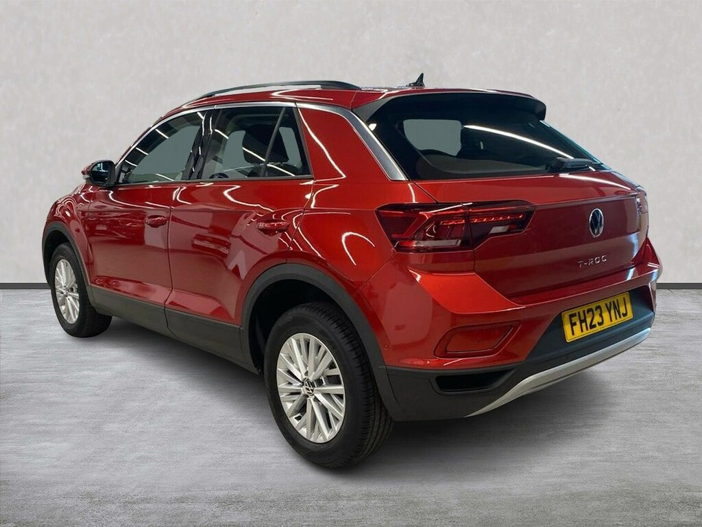 Volkswagen T-Roc 1.5 Tsi Life Suv Dsg Euro 6 Ss 150 Red #2