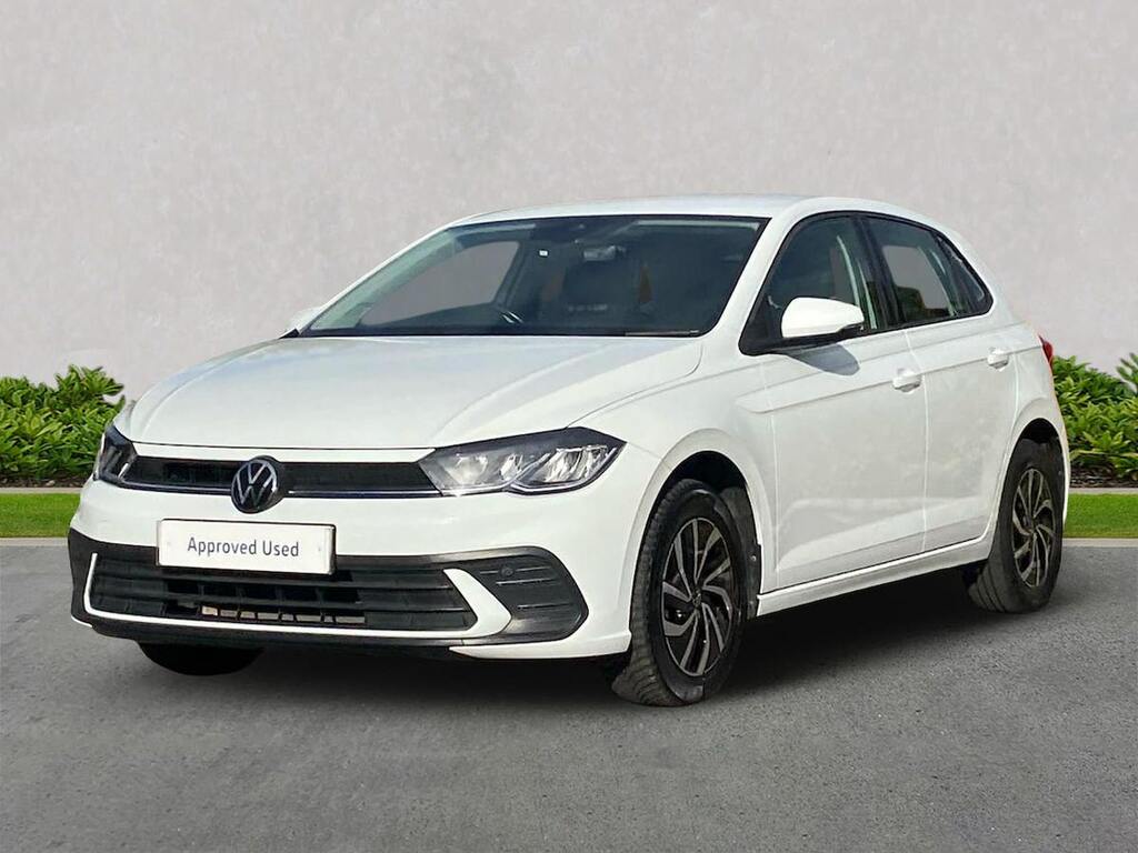 Volkswagen Polo Life Black #14