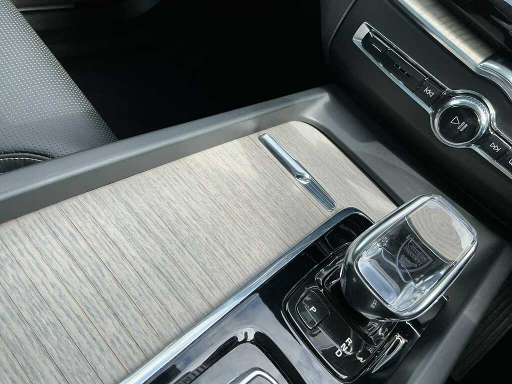 Volvo XC60 T8 Awd Phev Recharge Polestar Engineered White #12