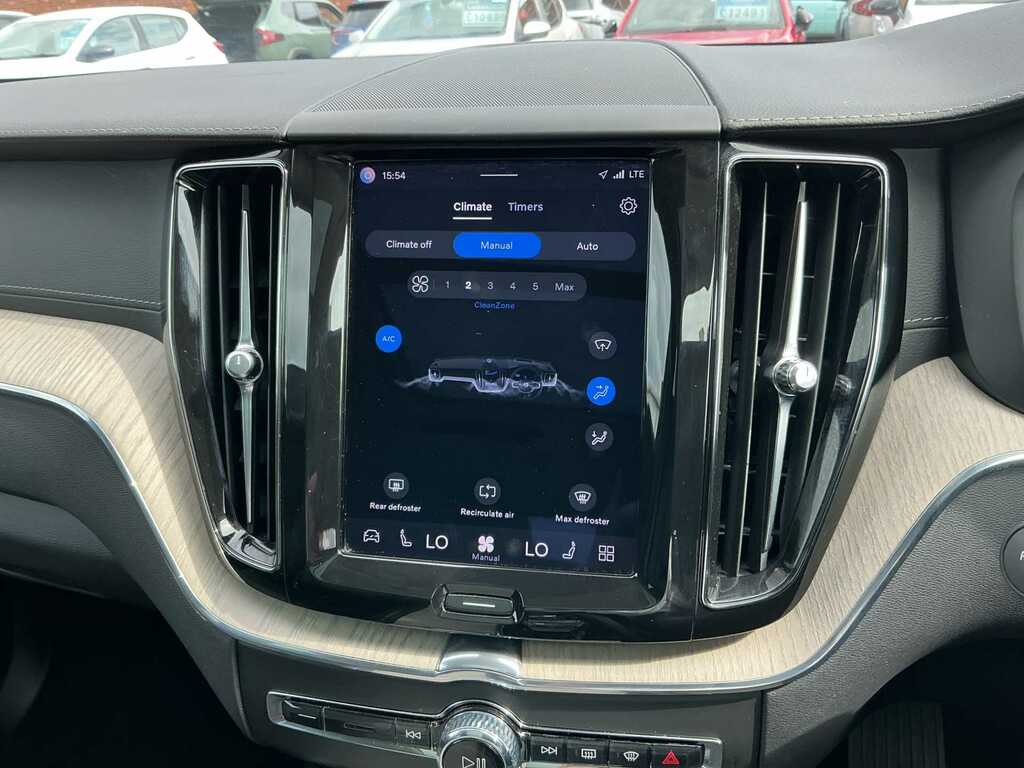 Volvo XC60 T8 Awd Phev Recharge Polestar Engineered White #21