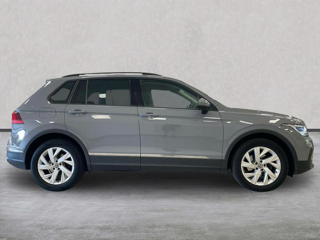 Volkswagen Tiguan 1.5 Tsi Life Suv Dsg Euro 6 Ss 150 NL21RFX Grey #3