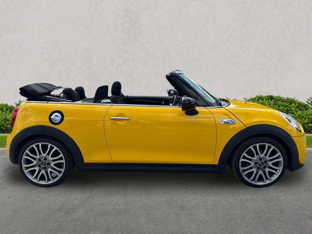 Mini Convertible 2.0 Cooper S Yellow #3