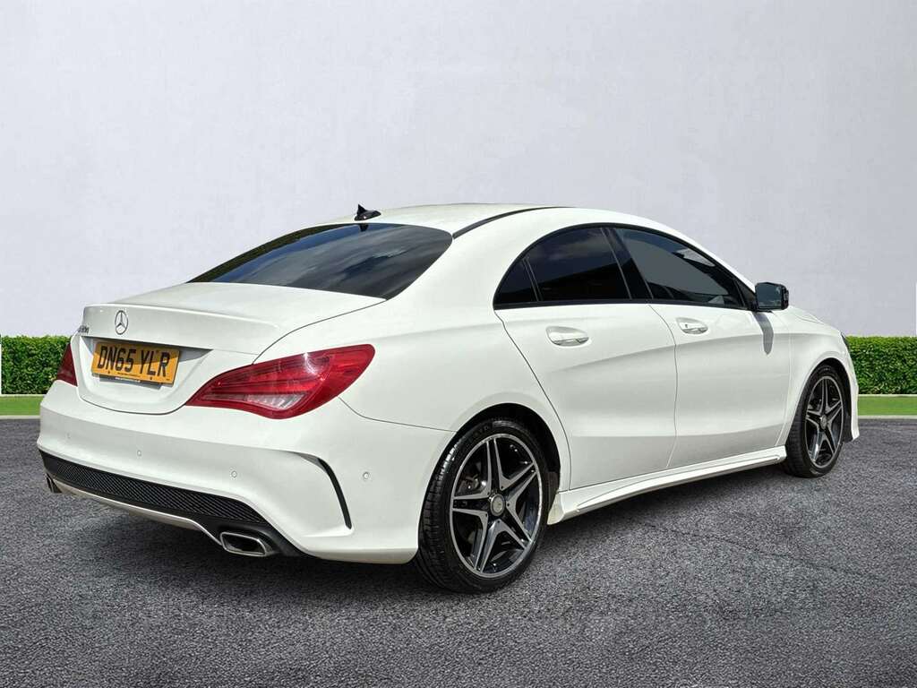 Mercedes-Benz CLA Class Cla200 Cdi Sport Black #18