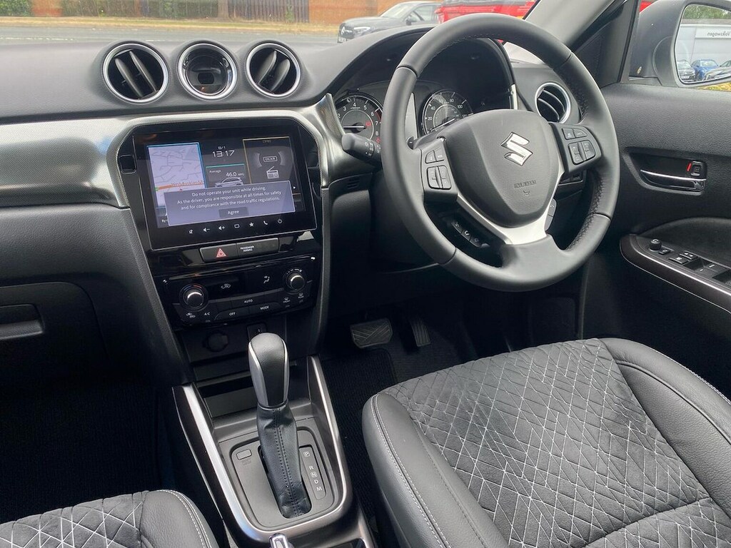 Suzuki Vitara 1.4 Boosterjet Mhev 109 Motion Estate SF26ONU Silver #11