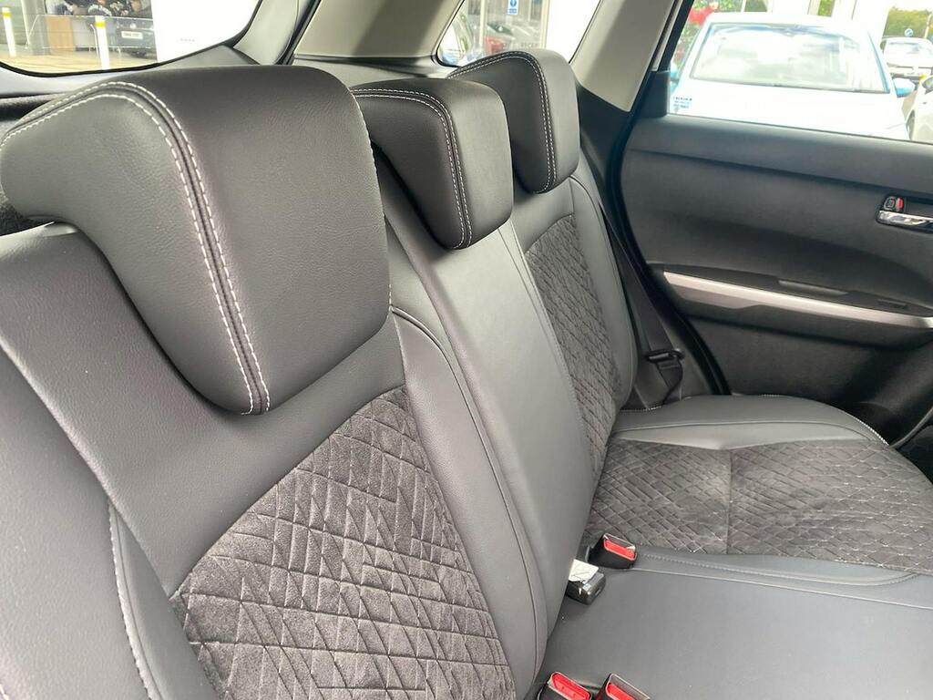 Suzuki Vitara 1.4 Boosterjet Mhev 109 Motion Estate SF26ONU Silver #14