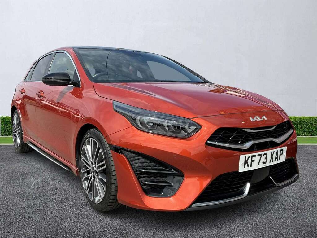 Kia Ceed 1.5T Gdi Isg Gt-line S Orange