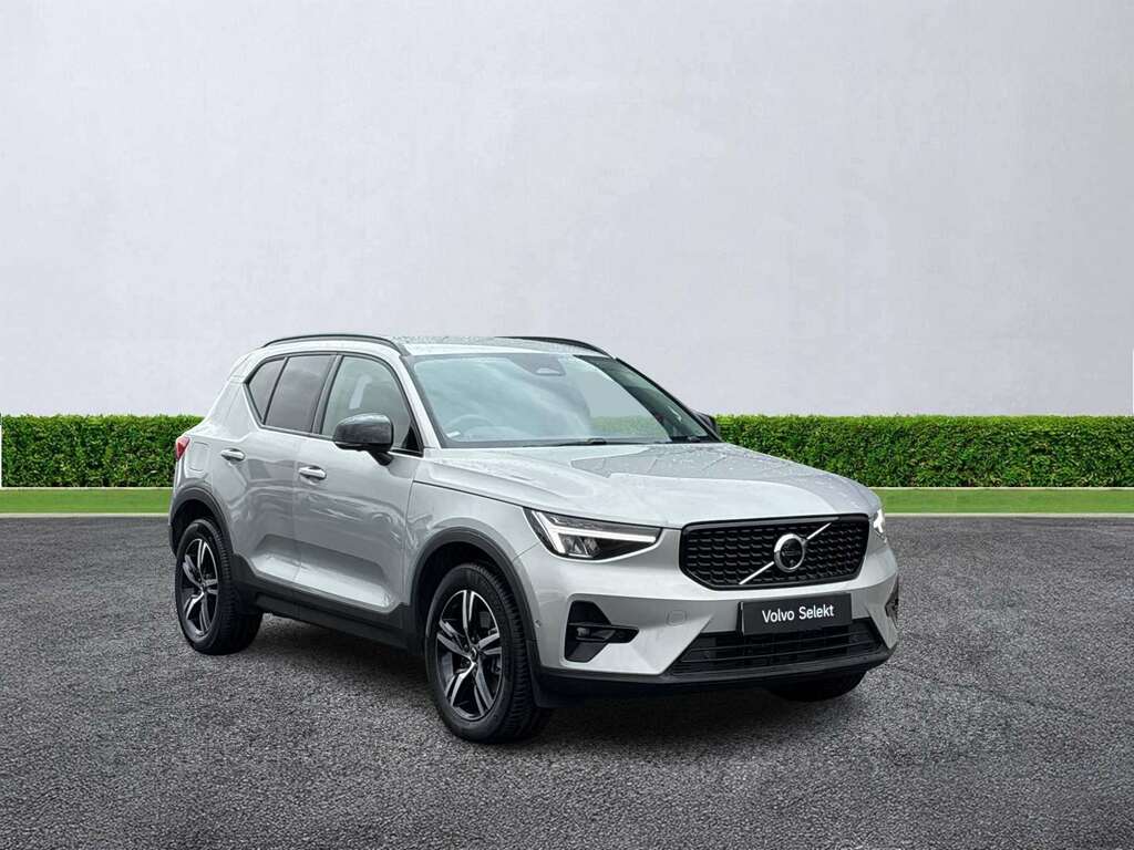 Volvo XC40 2.0 B3p Plus Dark Silver
