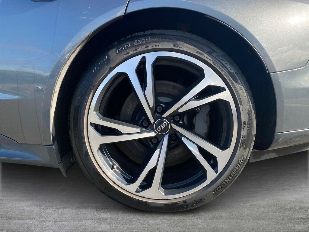 Audi E Tron GT 93.4Kwh Saloon Quattro 476 Ps Grey #6