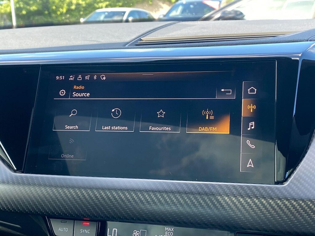 Audi E Tron GT 93.4Kwh Saloon Quattro 476 Ps White #25