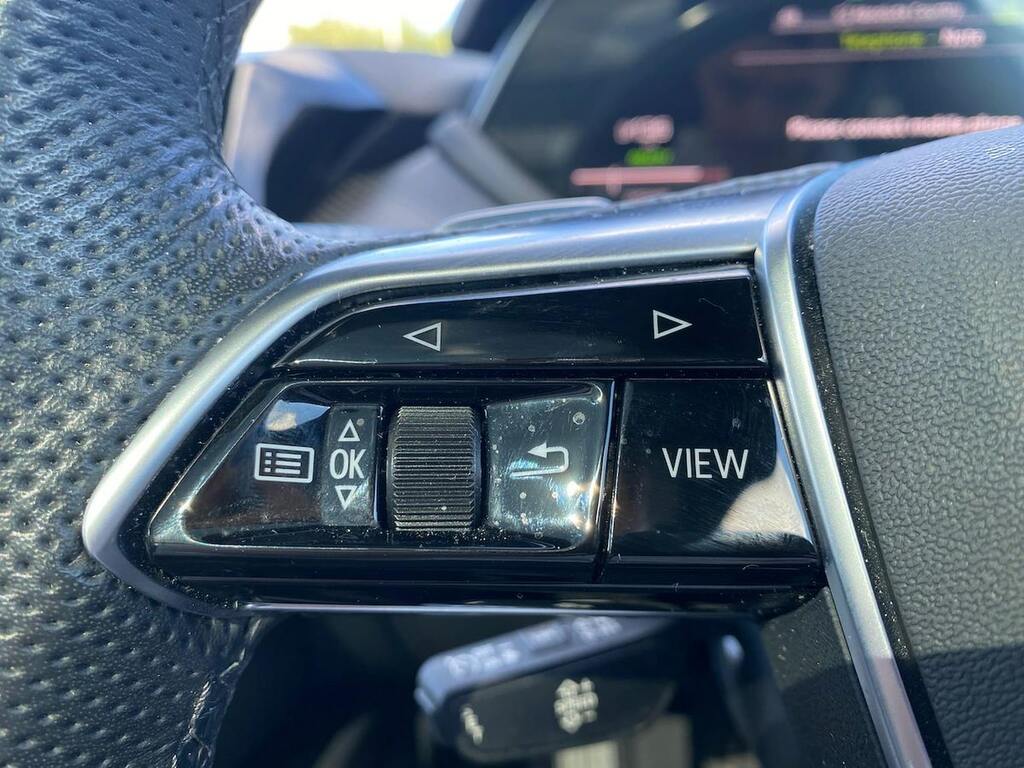 Audi E Tron GT 93.4Kwh Saloon Quattro 476 Ps White #27