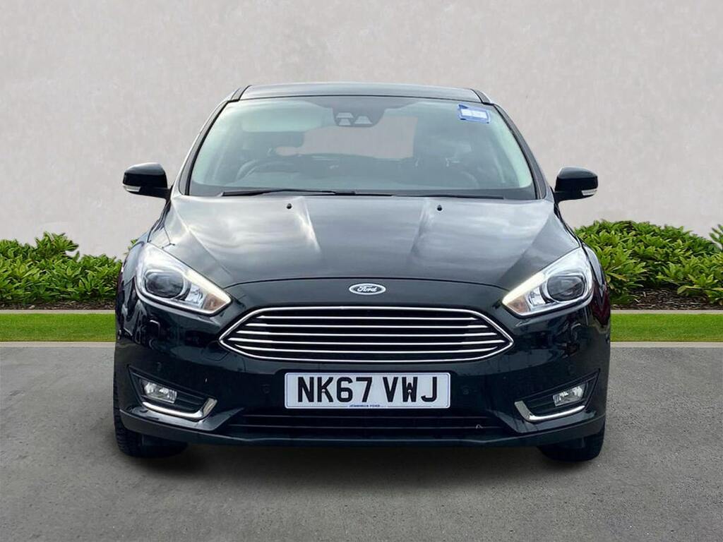 Ford Focus 1.0T Ecoboost Titanium X Hatchback Black #5