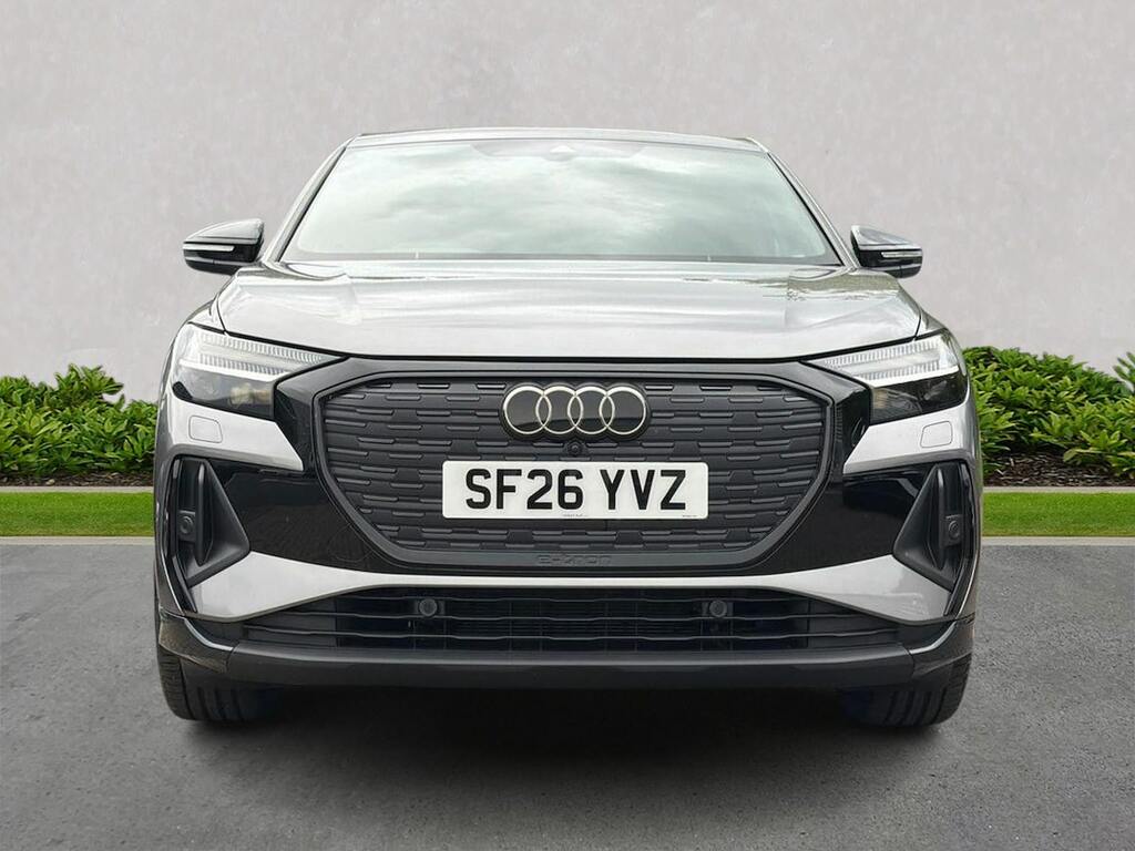 Audi Q4 E Tron 210Kw 45 82Kwh Black Edition Grey #5