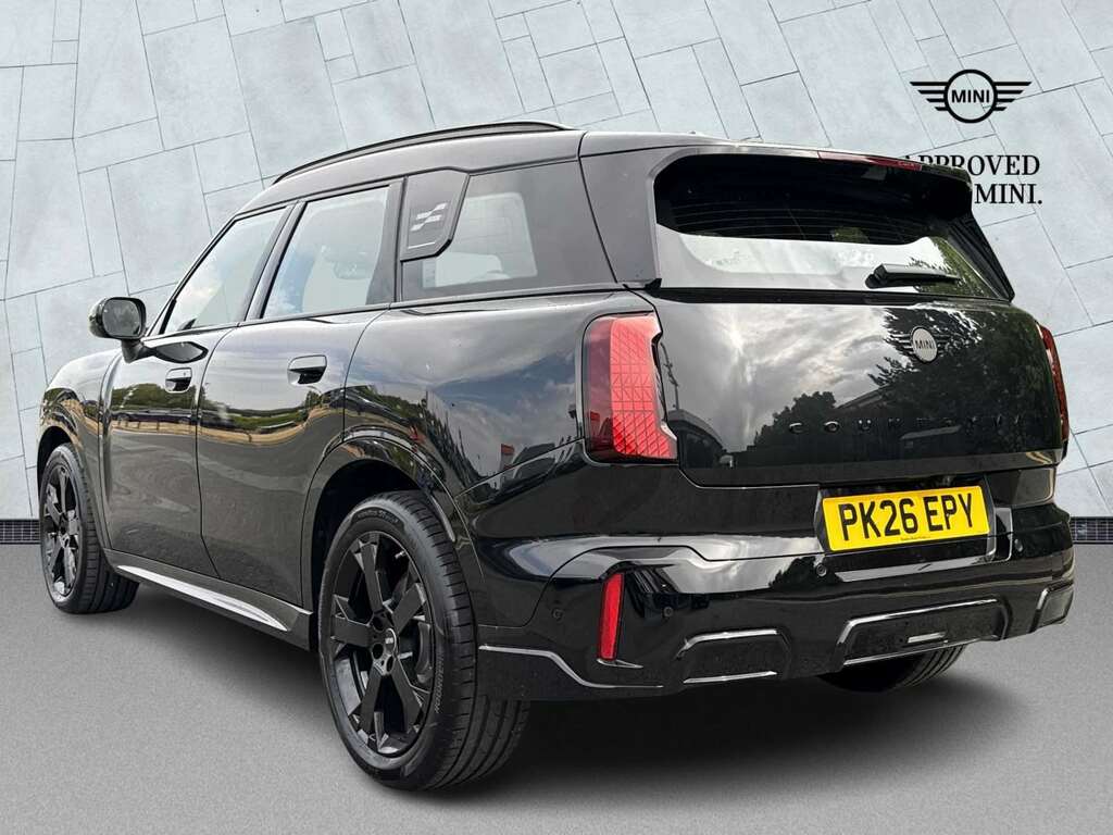 Mini Countryman 1.5 C Sport Black #2