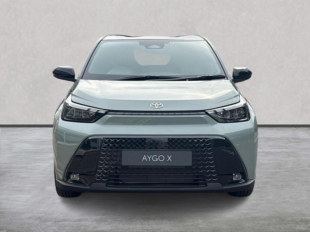 Toyota Aygo X 1.5H 49Kwh Design Hatchback Hybrid Cvt Green #5