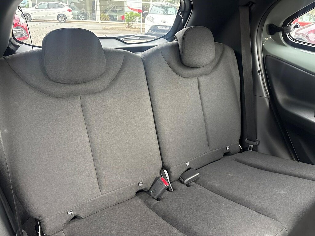 Toyota Aygo X 1.0 Vvt-i Edge Hatchback #16