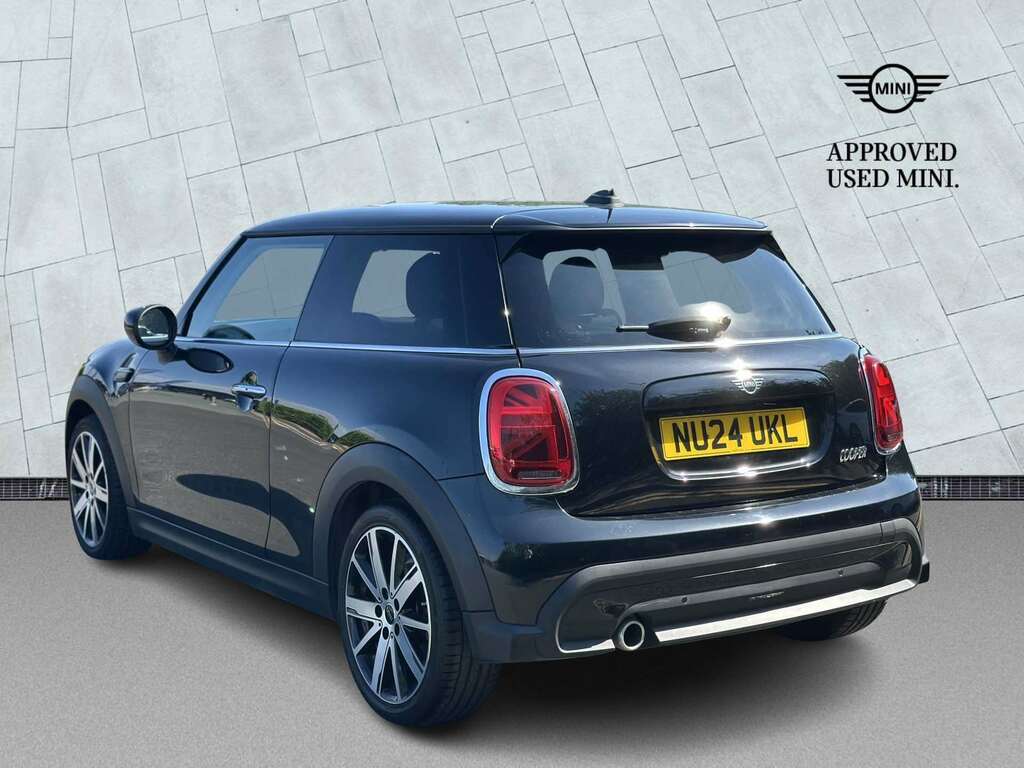 Mini Hatch 1.5 Cooper Classic Premium Black #2