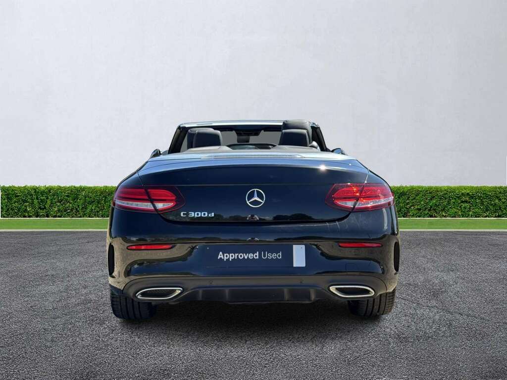 Mercedes-Benz C Class C300d Amg Line Night Ed Premium Plus 9G-tronic Black #4