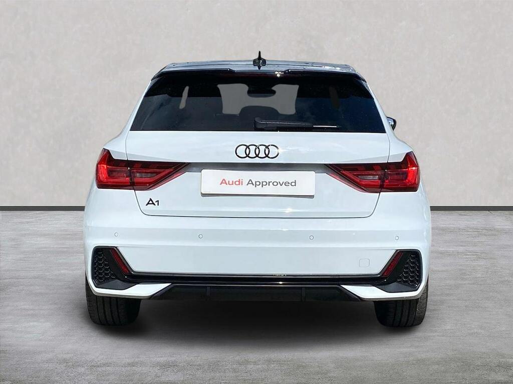 Audi A1 30 Tfsi 110 Black Edition White #4
