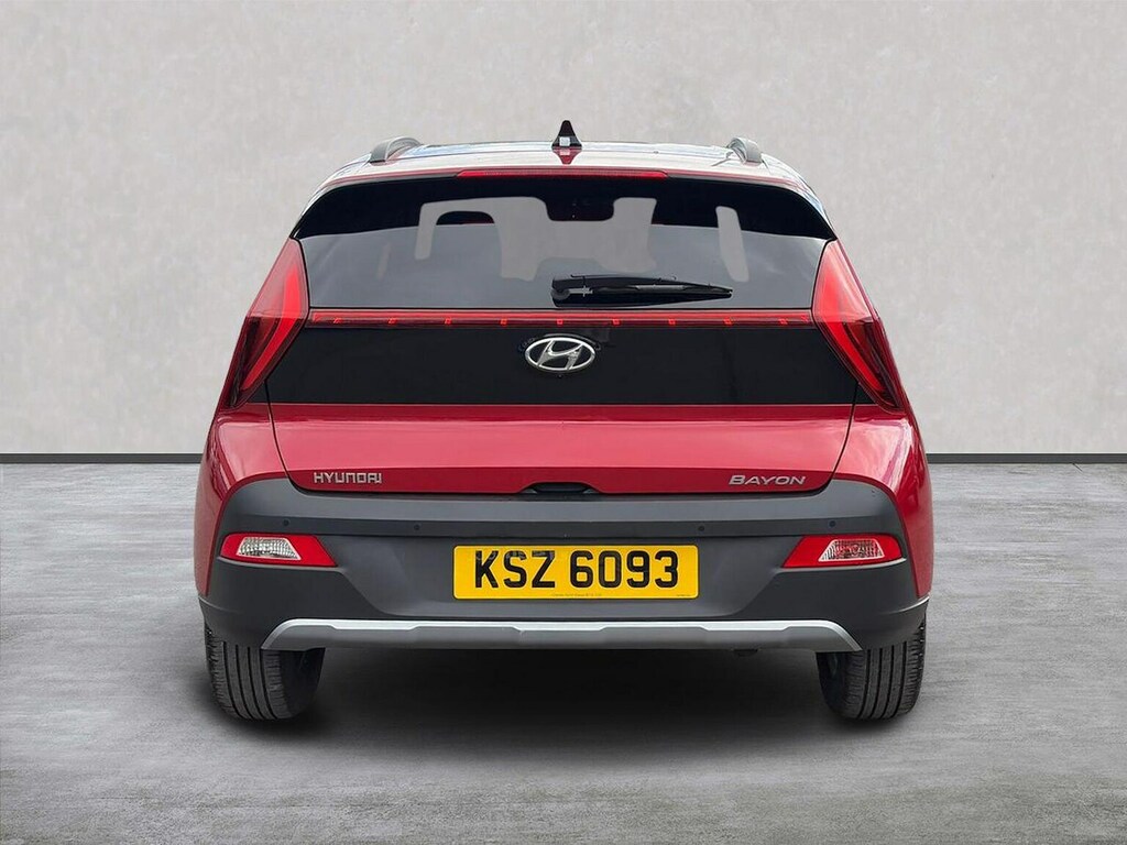 Hyundai Bayon 1.0 T-gdi Mhev Premium Suv Hybrid Dct E Red #4