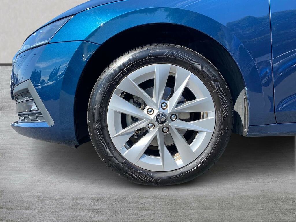 Skoda Octavia 1.5 Tsi Act Se L Hatchback Euro Blue #6