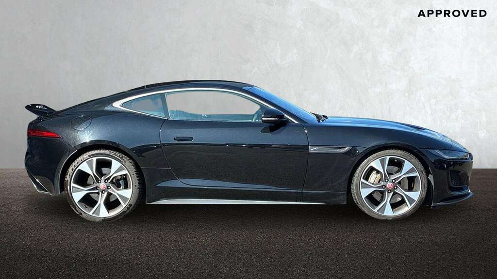 Jaguar F-Type 2.0 P300 First Edition Black #5