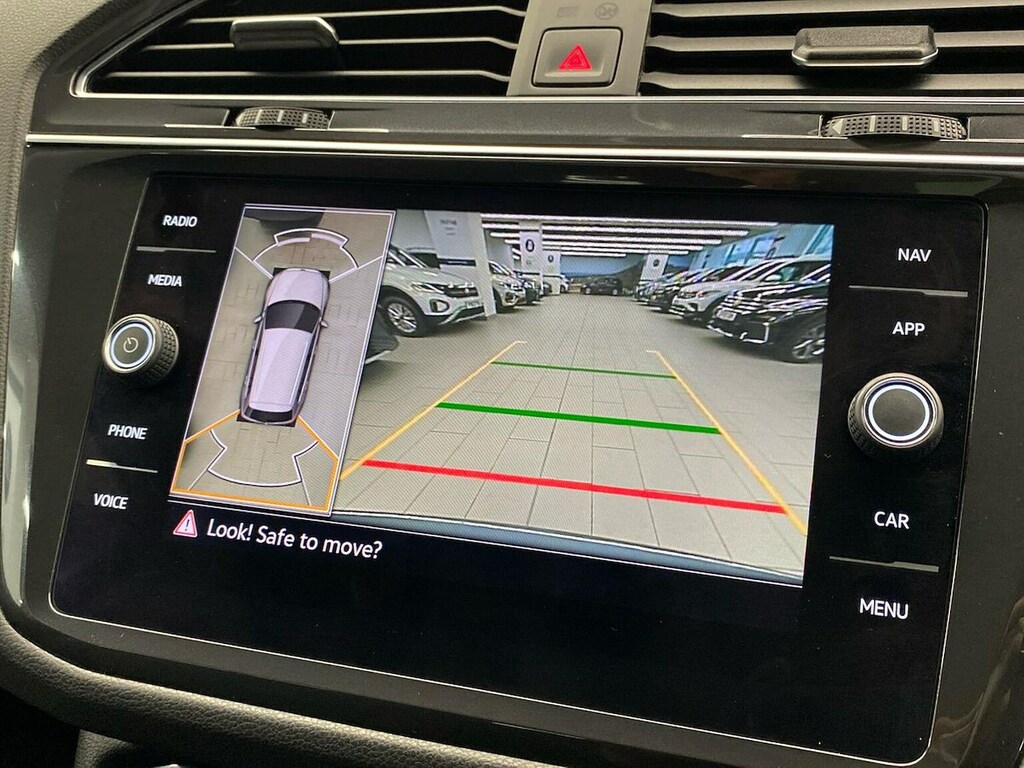 Volkswagen Tiguan Allspace Elegance White #23