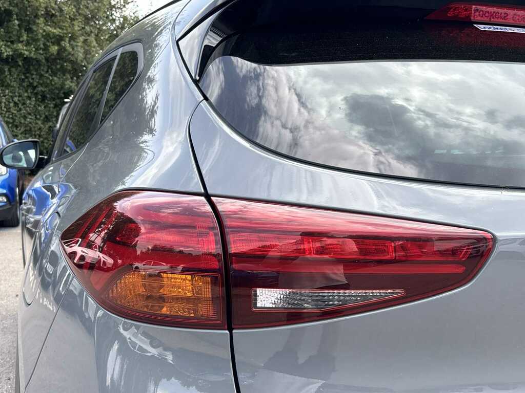 Hyundai Tucson 1.6L N Line Black #27