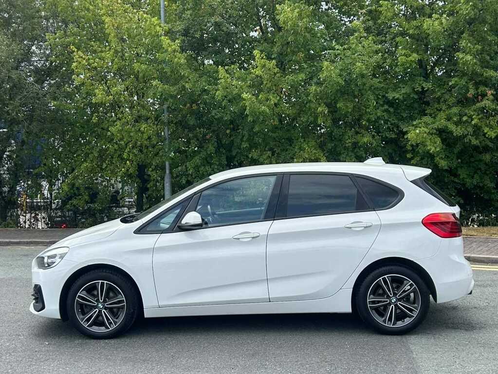 BMW 2 Series 220I Sport Dct White #4