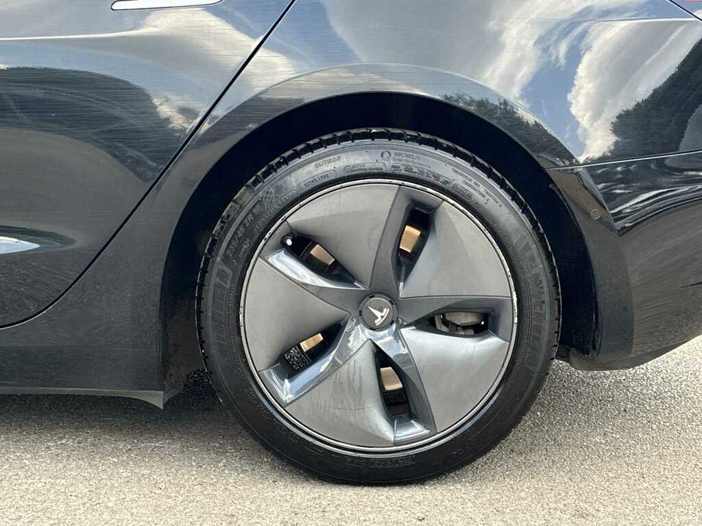 Tesla Model 3 Standard Plus Black #6