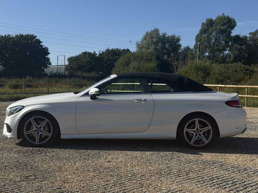 Mercedes-Benz C Class C220d Amg Line Premium Plus KR19RYN White #6