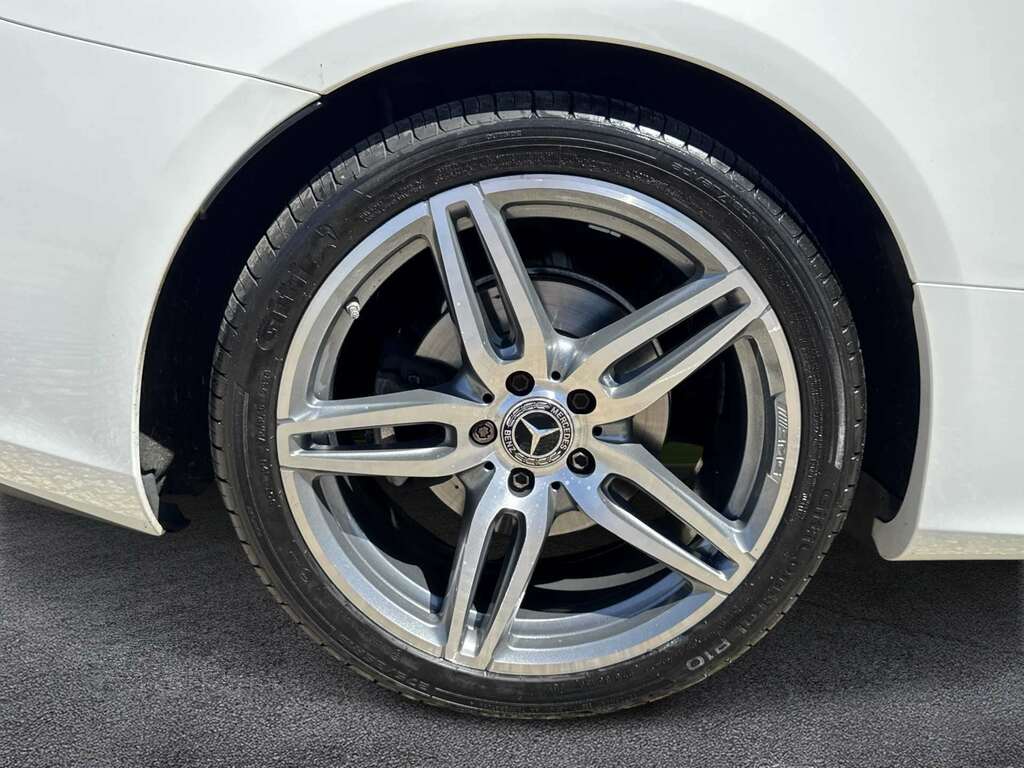 Mercedes-Benz E Class E220d Amg Line 9G-tronic GV68HXC White #6