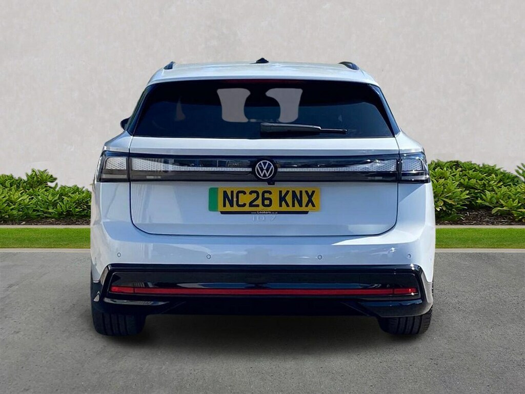Volkswagen ID.7 210Kw Match Pro Plus 77Kwh White #4