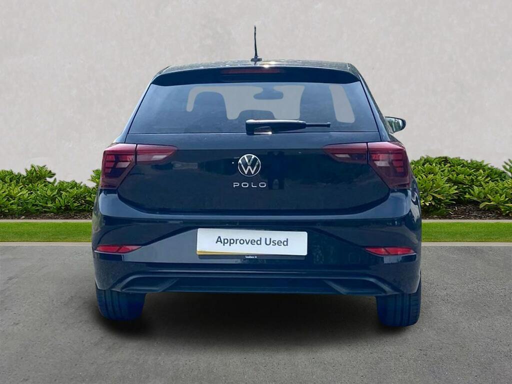 Volkswagen Polo 1.0 Tsi Match Black #4