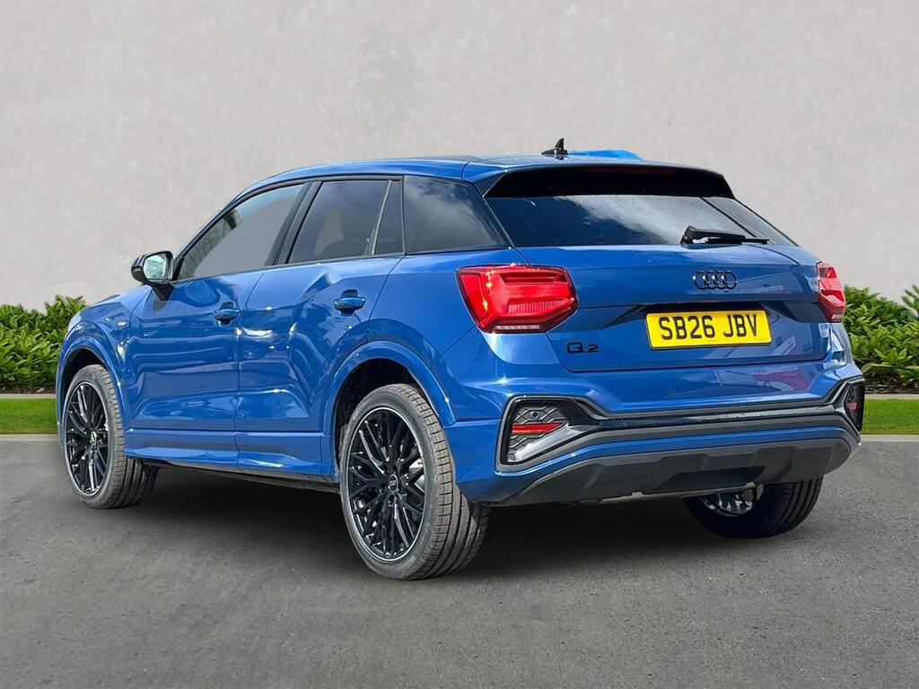 Audi Q2 1.5 Tfsi Cod 35 Black Edition Suv S Tro Blue #2