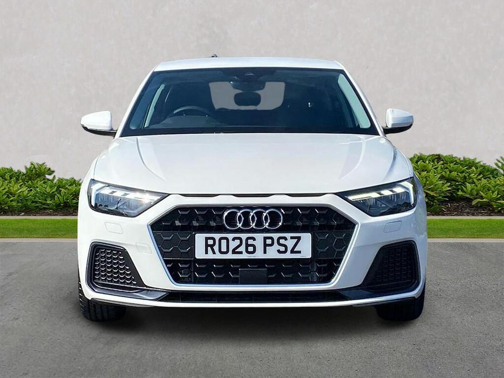 Audi A1 1.0 Tfsi 25 Sport Sportback Euro White #5