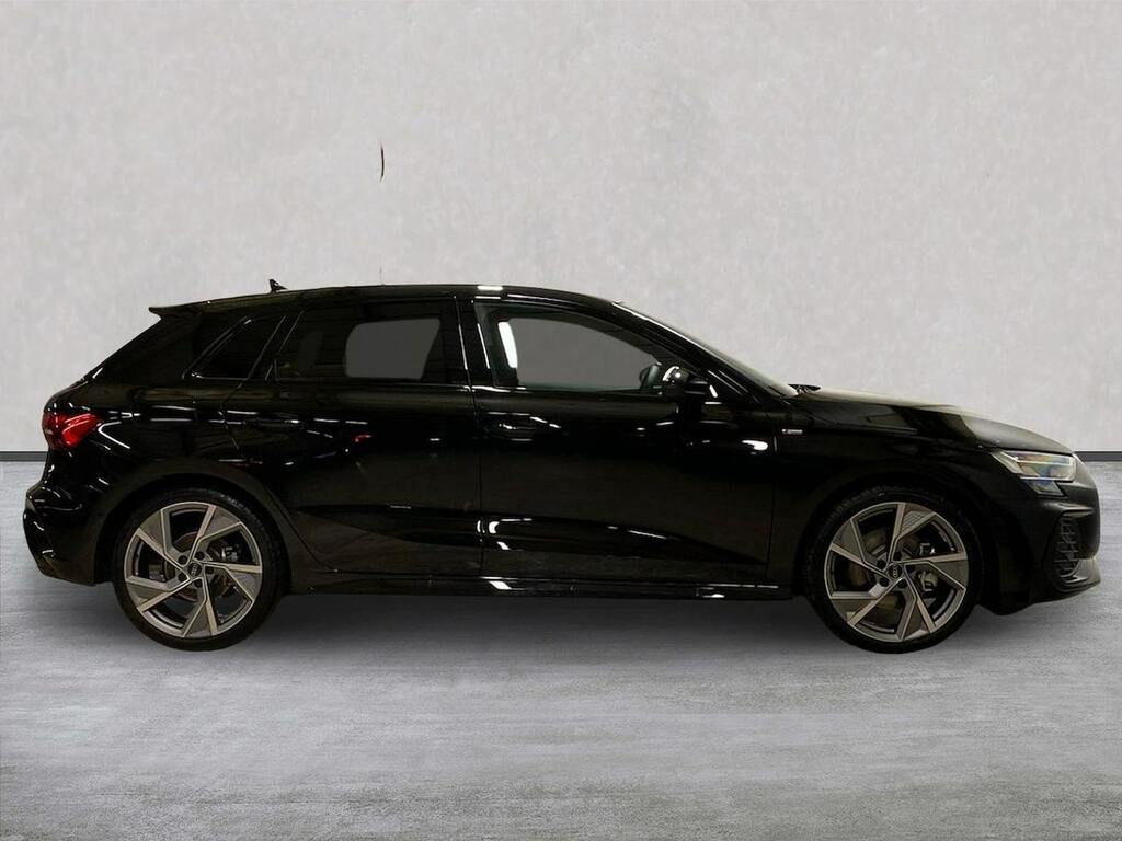 Audi A3 1.5 Tfsi Black Edition Sportback S Tron Black #3