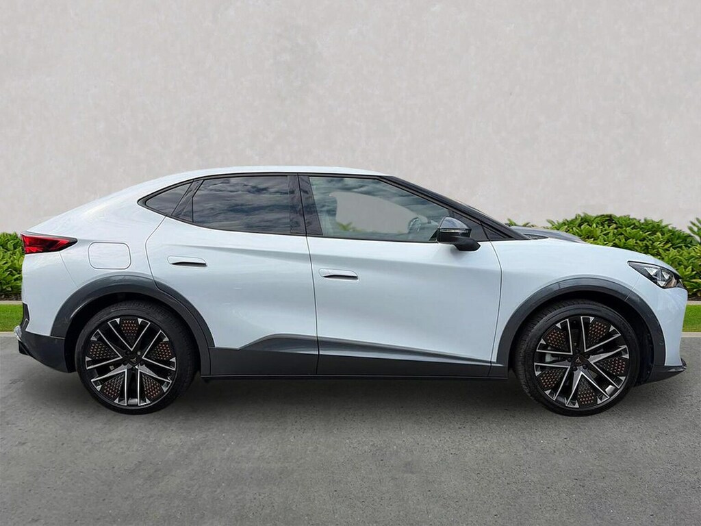 Cupra Tavascan Tavascan Vz2 77Kwh Awd Estate White #3