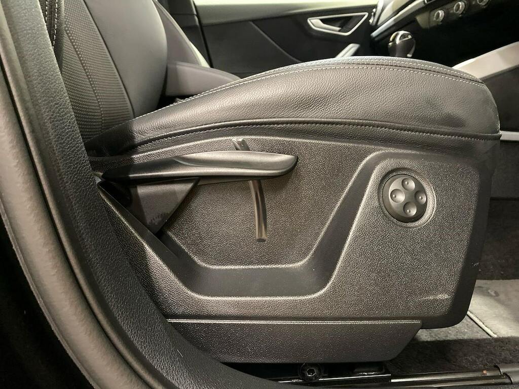 Audi Q2 Audi Q2 Estate 35 Tfsi S Line S Tronic Tech White #30