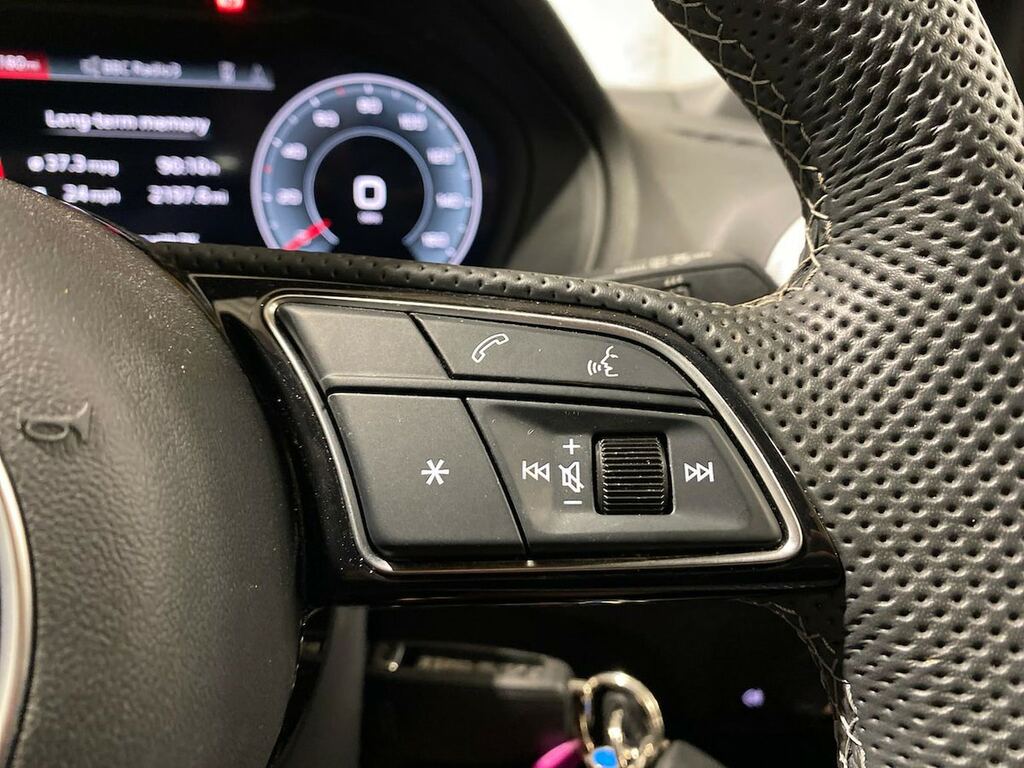 Audi Q2 Audi Q2 Estate 35 Tfsi S Line S Tronic Tech White #26