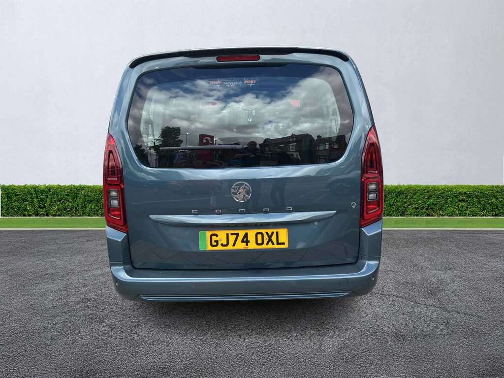 Vauxhall Combo-e Life 100Kw Design Xl 52Kwh 7 Seat Blue #4