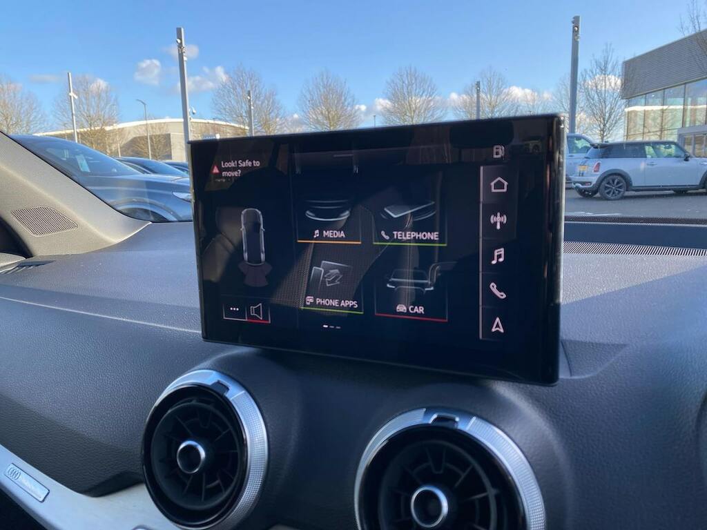 Audi Q2 35 Tfsi Sport S Tronic Grey #22