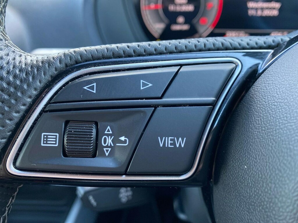 Audi Q2 35 Tfsi Sport S Tronic Grey #26