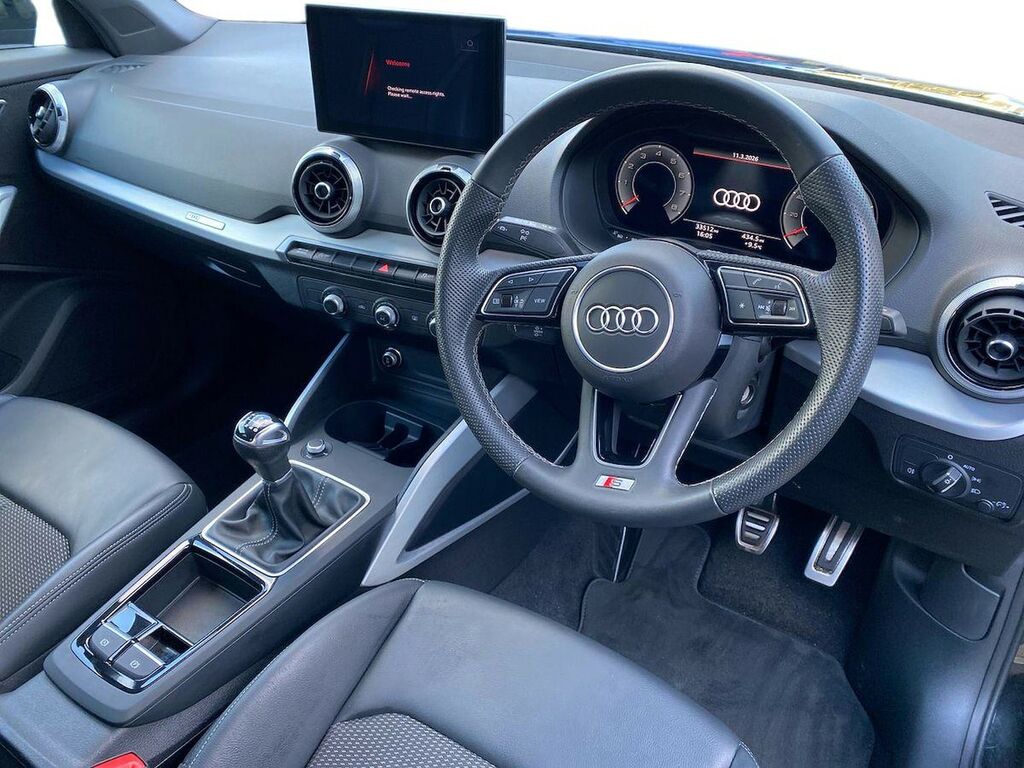 Audi Q2 35 Tfsi Sport S Tronic Grey #15